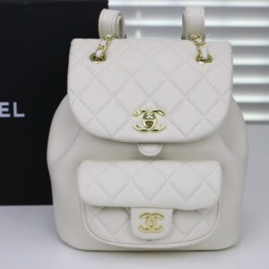 [국내배송]샤넬 24SS 듀마 백팩 원포켓 스몰 카프스킨 화이트