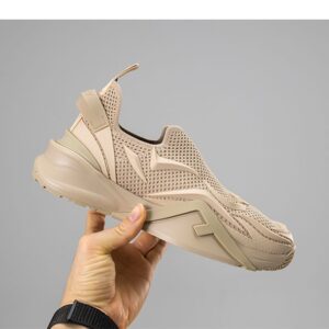 [국내배송]팬디 [FENDI] 수입프리미엄급 테크니컬 flow 러너스니커즈