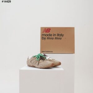 [국내배송]미우미우 X 뉴발란스 스웨이드 메쉬 스니커즈