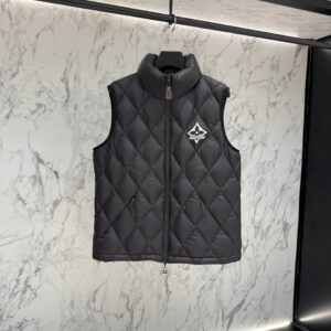 [국내배송]루이비통 7303 다이아몬드 립스탑 퍼퍼 질레 베스트 구스다운 패딩조끼