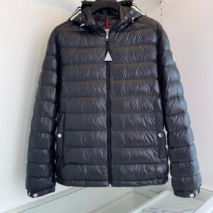 [국내배송]몽클레르 코누어 쇼트 다운 자켓 블랙