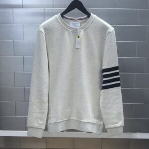 [국내배송]톰브라운 사선완장 스웻맨투맨