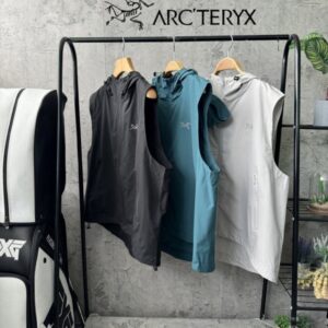 [국내배송]아크테릭스 자수 후드조끼