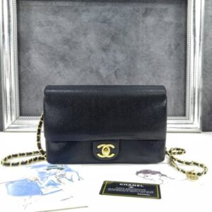 [국내배송]샤넬 24C 플랩 백 유광 그레인드 카프스킨, 골드 메탈 블랙