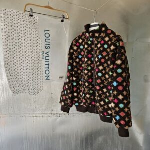 [국내배송]루이비통 모노그램 플리스 자켓