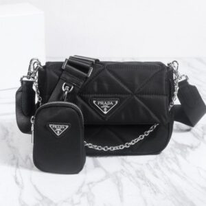 [국내배송]프라다 퀼팅 크로스