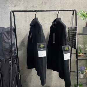 [국내배송]스톤아일랜드 하프 집업니트