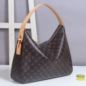 [국내배송]루이비통 슬라우치