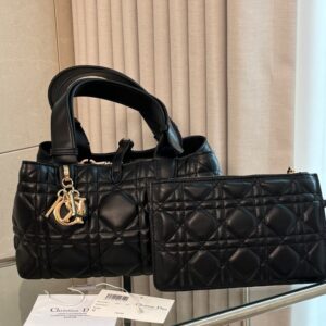 [국내배송]디올 뚜주흐 미디엄 백