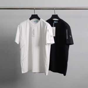 [국내배송]프라다 멀티지퍼 라운드 반팔티