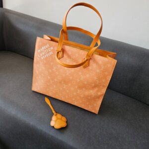 [국내배송]루이비통 삭플라 24H 정품넘버 M12683