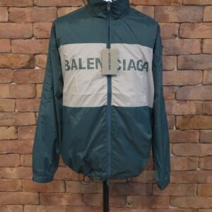 [국내배송]발렌시아가 로고라인 세미 오버핏 윈드브레이커