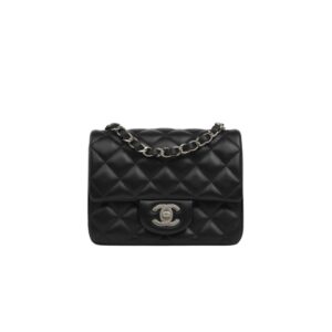[프리미엄/해외배송]샤넬 클래식 쁘띠삭 플랩 백(블랙/은장/램스킨)