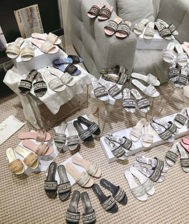 레플리카 사이트 레플리카 쇼핑몰 